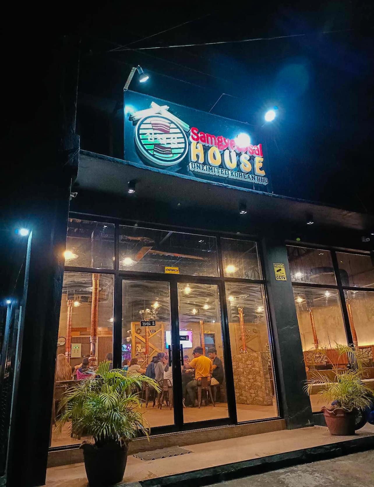 SAMGYEOPSAL HOUSE